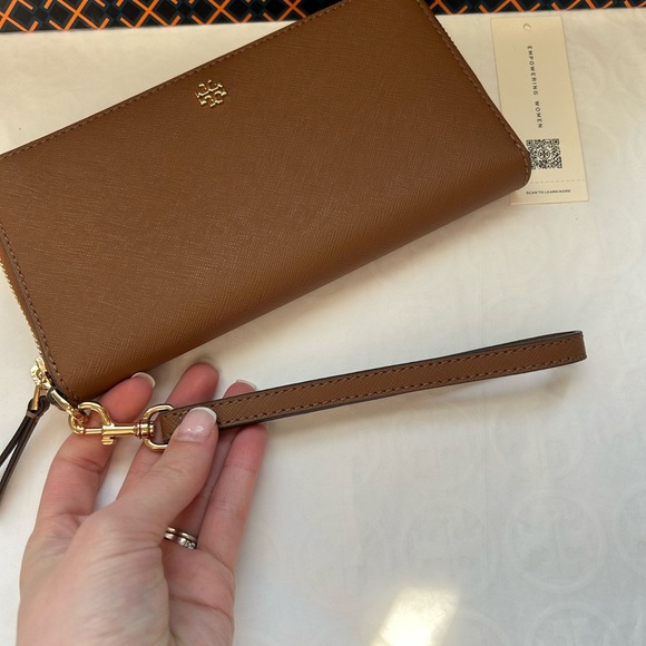 Tory Burch Emerson Zip Continental Wallet Moose Gold Tan Brown - Picture 4 of 12